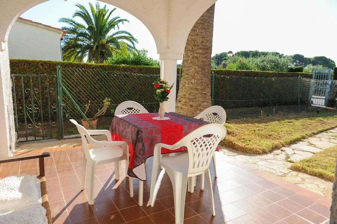 Casa Del Dorado Playa Cambrils Villa 0*,  Spain